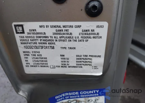 2003 Chevrolet Silverado 1500Hd Lt z USA, uszkodzony, nr VIN 1GCGC13U73F241758